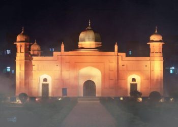 লালবাগ কেল্লায় লাইট এন্ড সাউন্ড শো