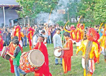 চৈত্র-বৈশাখ মেলার আড়ং