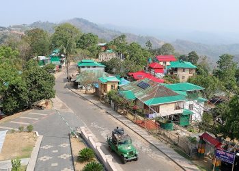তিন শতাধিক পর্যটক আটকা পড়েছেন সাজেকে