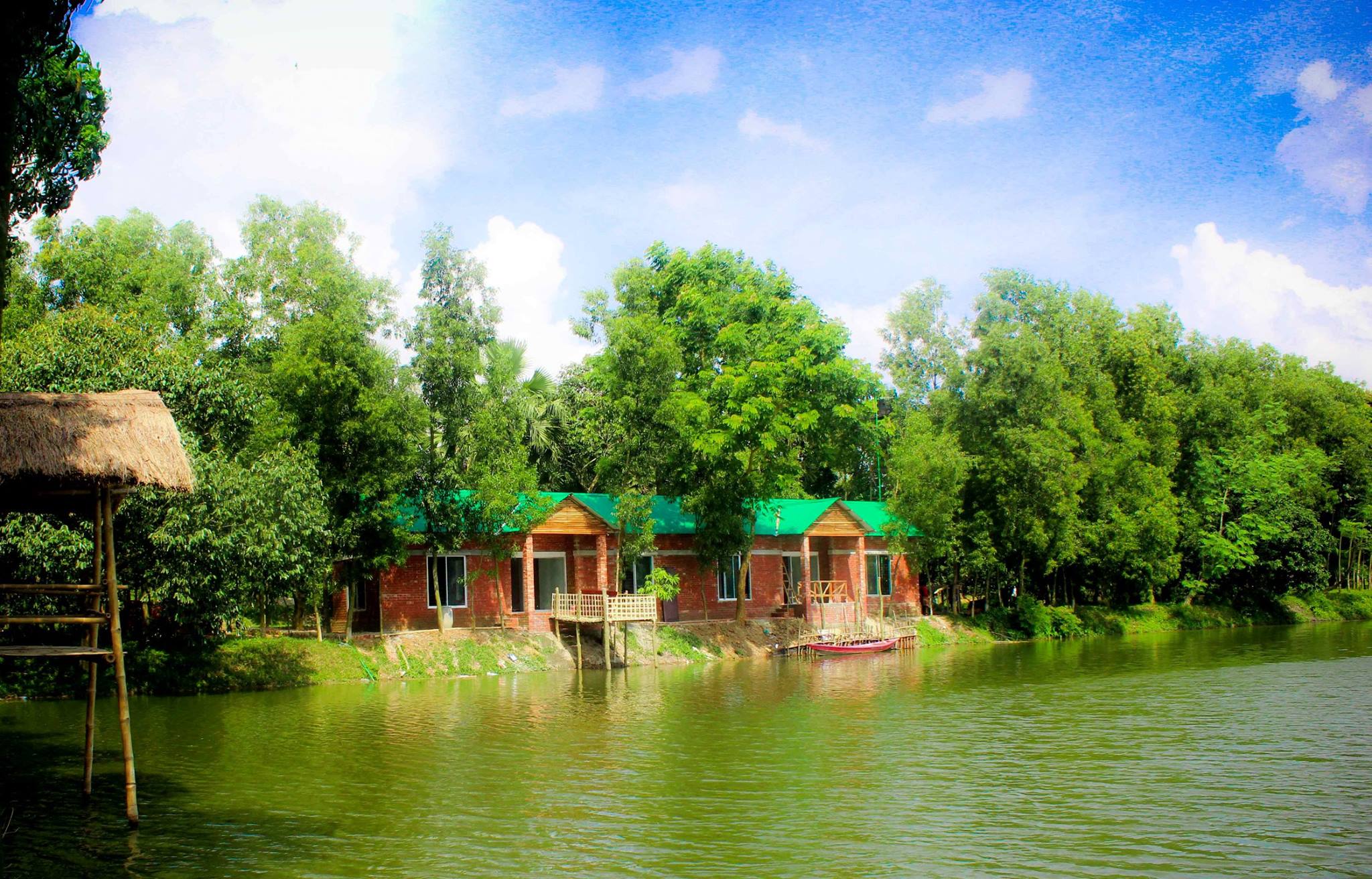 ছুটি রিসোর্ট: প্রকৃতির সান্নিধ্যে কিছুটা সময় – পর্যটন বিচিত্রা