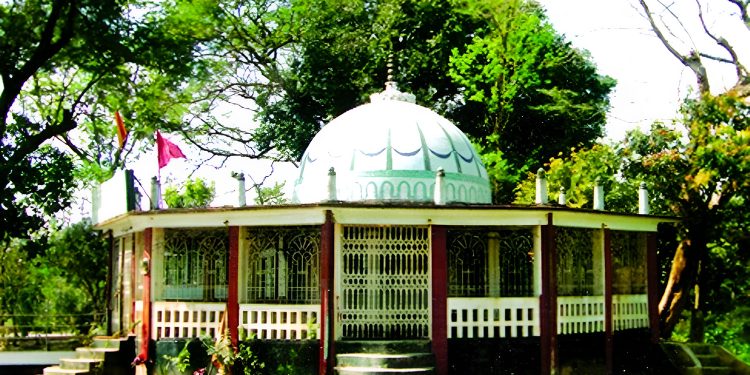 বারো আউলিয়ার মাজার