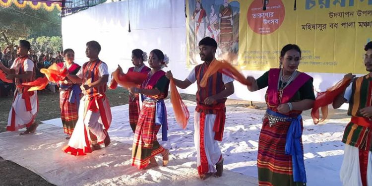 নেত্রকোনায় চরমাগা উৎসবে হাজংদের মিলনমেলা