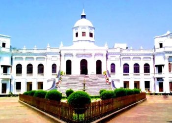তাজহাট জমিদার বাড়ি