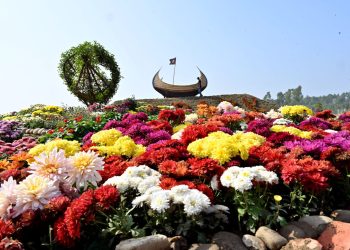 চট্টগ্রামে মাসব্যাপী ফুলমেলা