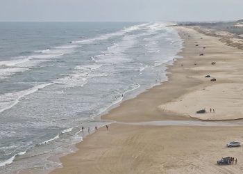 বিশ্বের সবচেয়ে দীর্ঘ ৫ সমুদ্রসৈকত