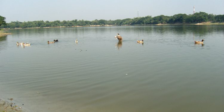 চাকলার দিঘি