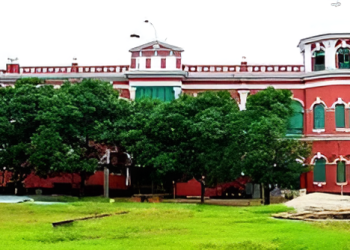 শীতলাই জমিদার বাড়ি বা এডরুক লিমিটেড