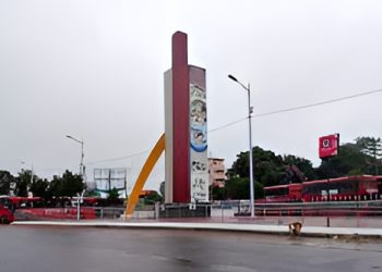 স্মারকস্তম্ব অর্জন