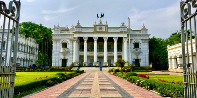 মহেরা জমিদার বাড়ি