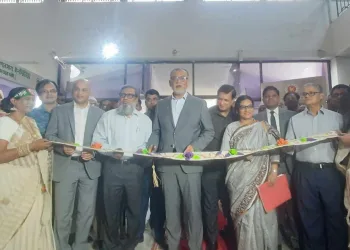 রাজধানীতে শুরু হয়েছে ২০ দিনের তাঁত বস্ত্র মেলা