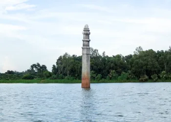 দিব্যক জয় স্তম্ভ