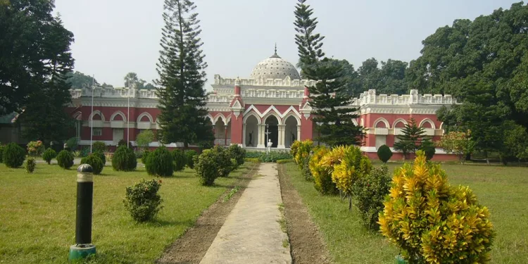 দীঘাপতিয়া রাজবাড়ী বা উত্তরা গণভবন 