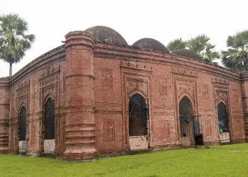 ধনাইচকের মসজিদ