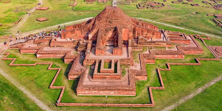 নওগাঁর উল্লেখযোগ্য ৮ গন্তব্য