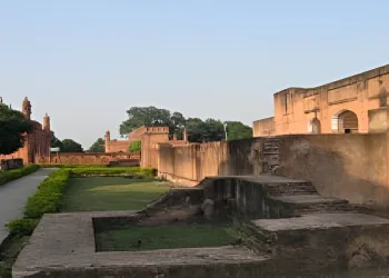 তাহখানা