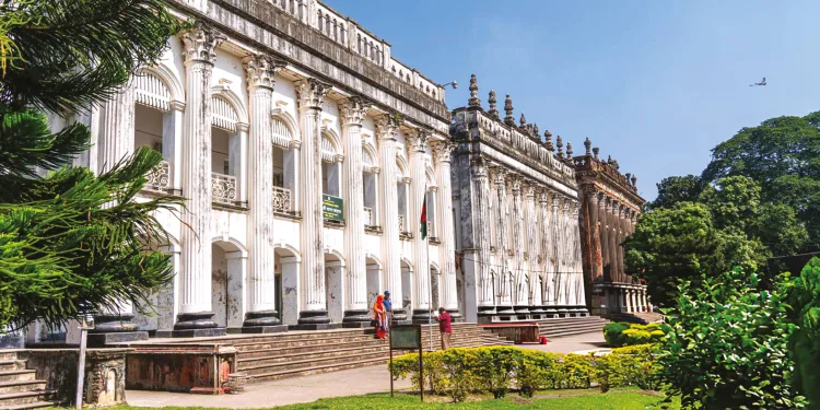 ঐতিহ্য ভ্রমণে মানিকগঞ্জ